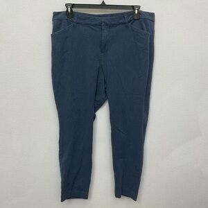 Old Navy High Rise Pixie Never Fade Ankle Cropped Blue Pants Size 20 Office